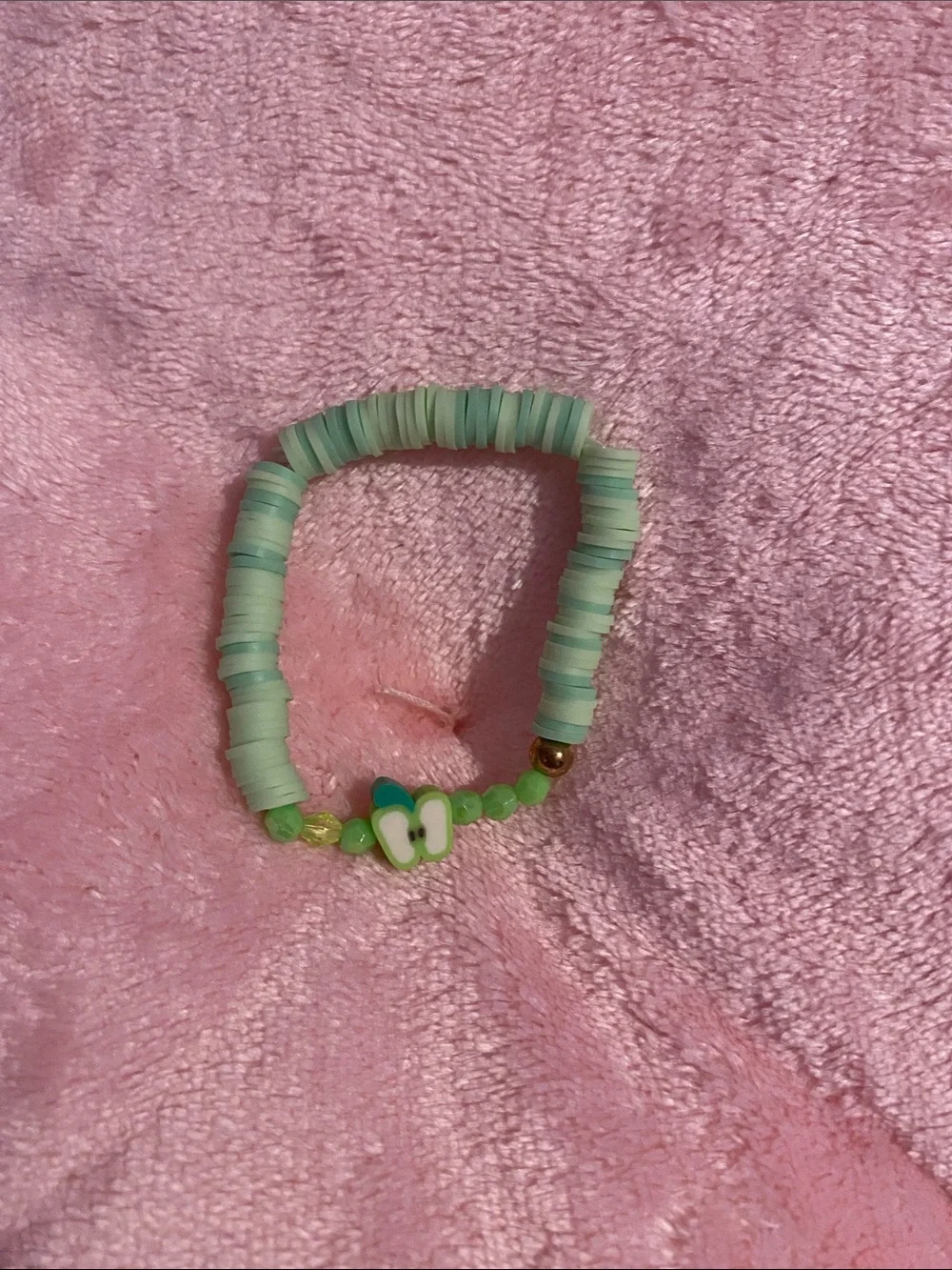 Green apple stretchy bracelet